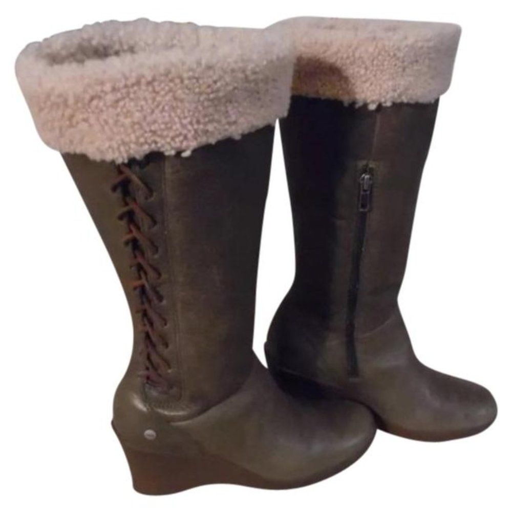 7.5 UGG Australia Olive Green Leather Wedge Knee High Boots, super comfy